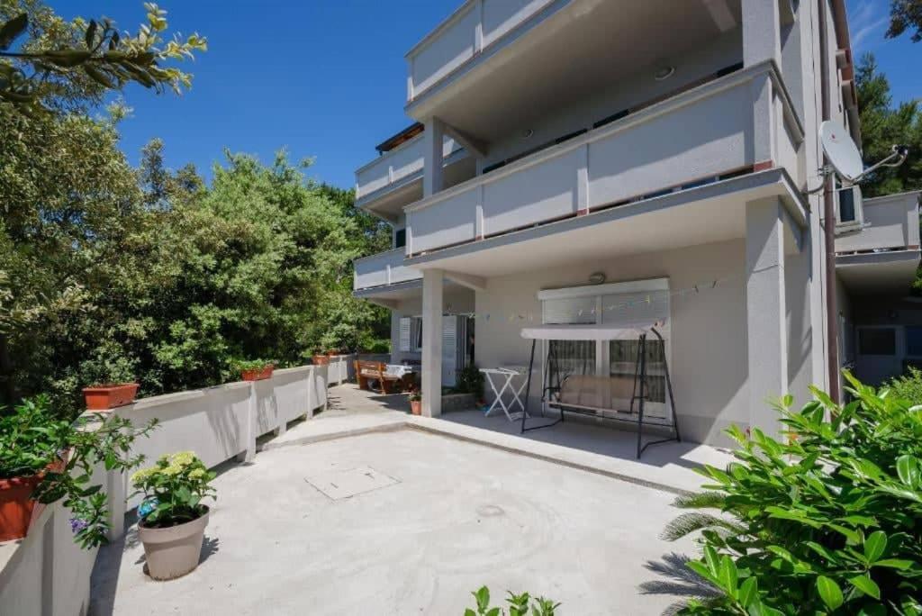 Apartmani 'Mirijana Gabric' A3 Лопар Экстерьер фото